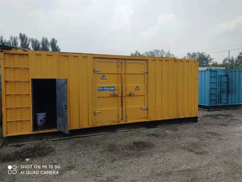 江汉200KW柴油发电机组需要配备什么型号的电缆线？