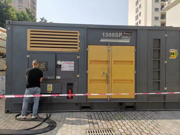 江汉500KW发电机组冬季应该配多大的启动电瓶？